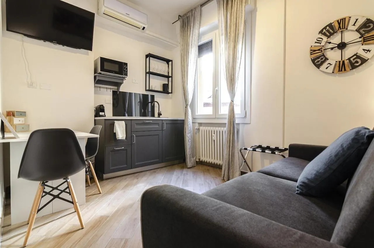 Kontakt z Casa Galliera